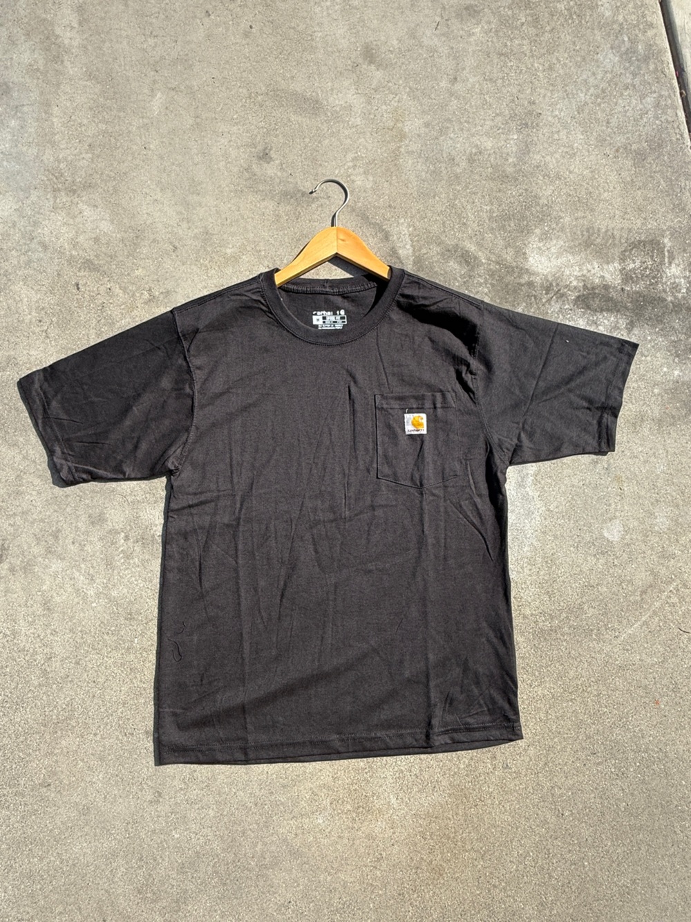 NWT! Carhartt Men's Black Pocket T-Shirt